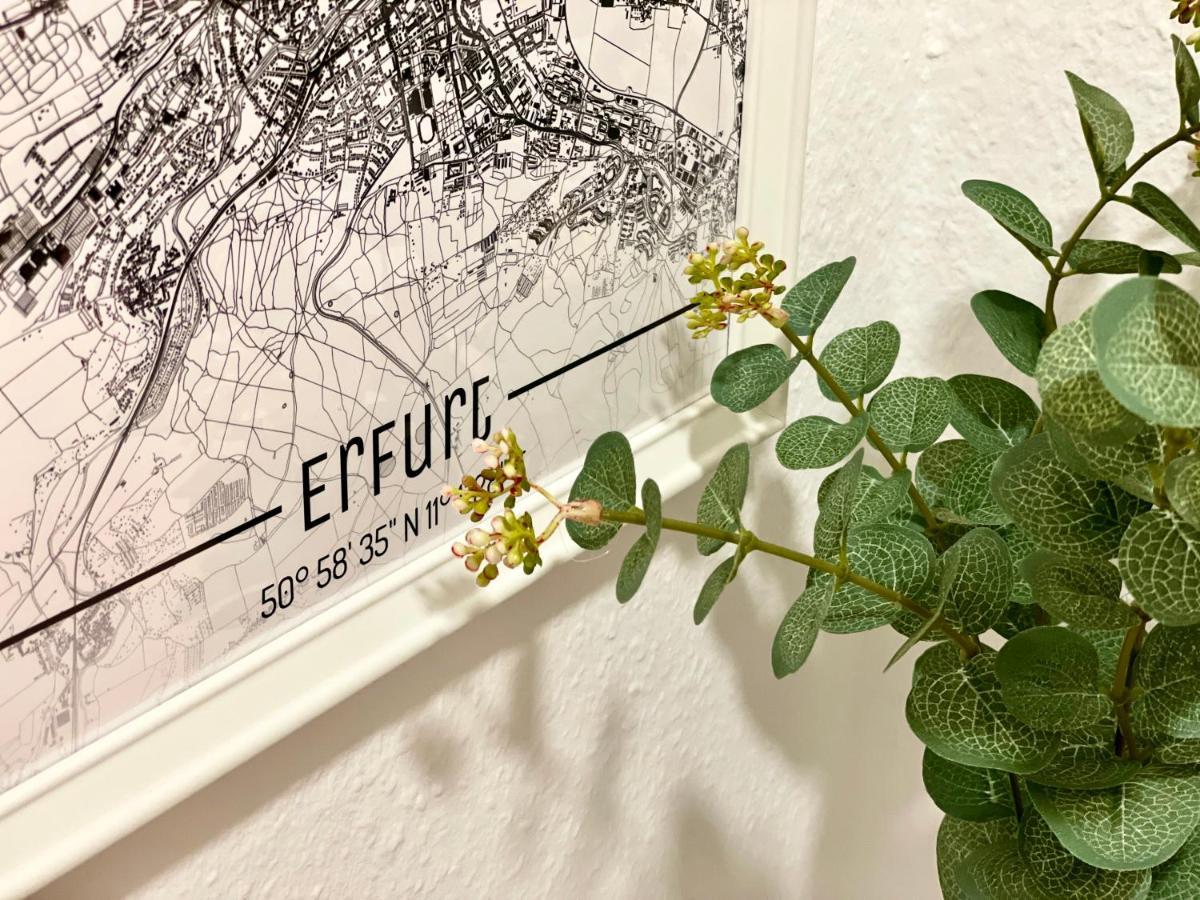 Ferienwohnung Blickfang - Modernes Apartment Direkt In Der Altstadt Von Erfurt Mit Balkon - Beste Lage Und Aussicht Екстериор снимка